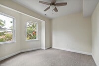 1408 Willington St photo'