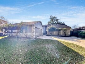 13507 Tara Oak Dr in Houston, TX - Building Photo