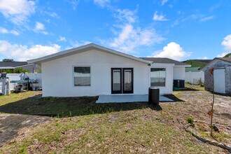 6013 W Knox St in Tampa, FL - Building Photo - Building Photo