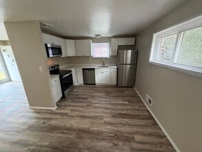 510 Aura Dr in Monroeville, PA - Foto de edificio - Building Photo