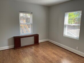 7901 Greenwood Ave, Unit Efficiency apartment in Takoma Park, MD - Building Photo - Building Photo