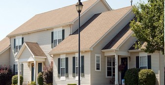 Stone Hedge Village Townhouses Apartments