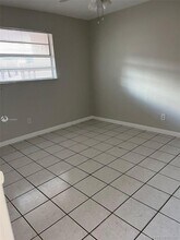 3960 SW 51st St-Unit -3 in Fort Lauderdale, FL - Building Photo - Building Photo