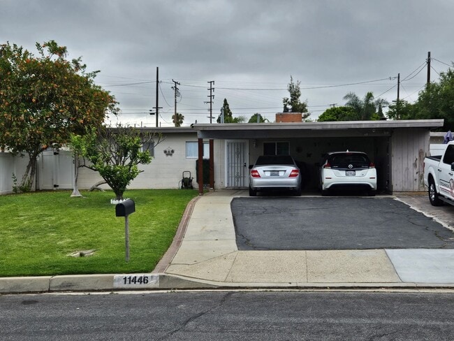 property at 11446 Starlight Ave