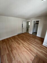 14 N Oakland Ave in Ventnor City, NJ - Building Photo - Building Photo