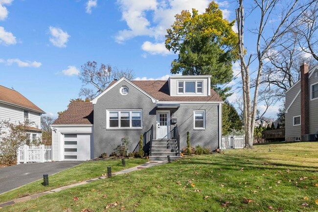 property at 85 Morningside Ave