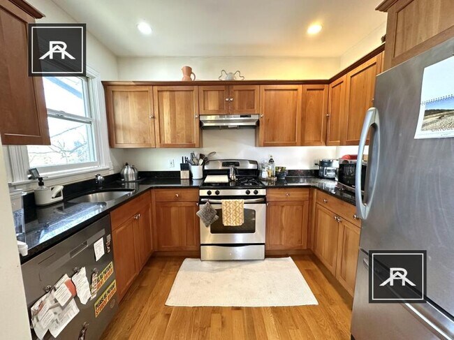 property at 12 Selkirk Rd