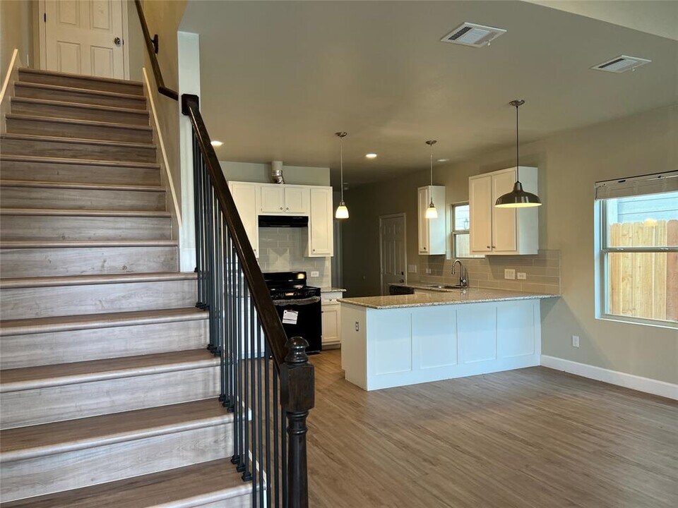 9722 Pelsey St in Houston, TX - Building Photo