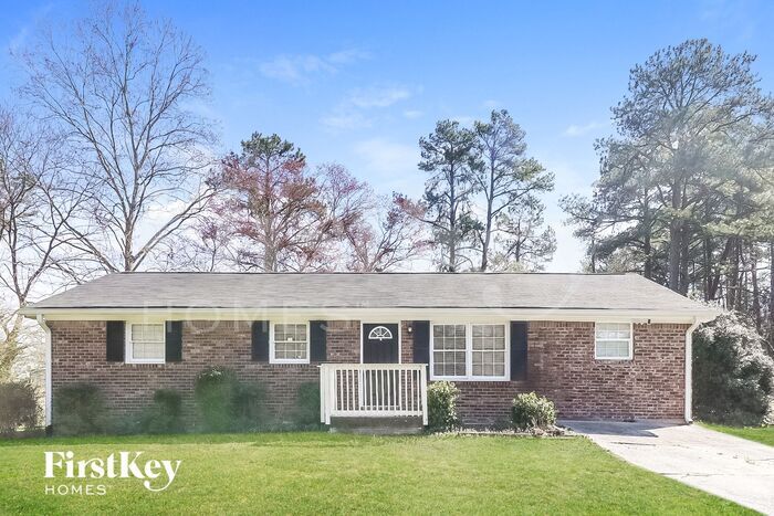6698 Kull Dr in Lithia Springs, GA - Building Photo