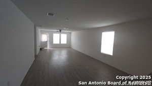 10183 Asta Trl in San Antonio, TX - Building Photo - Building Photo