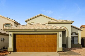 4222 W Electra Ln in Glendale, AZ - Building Photo - Building Photo