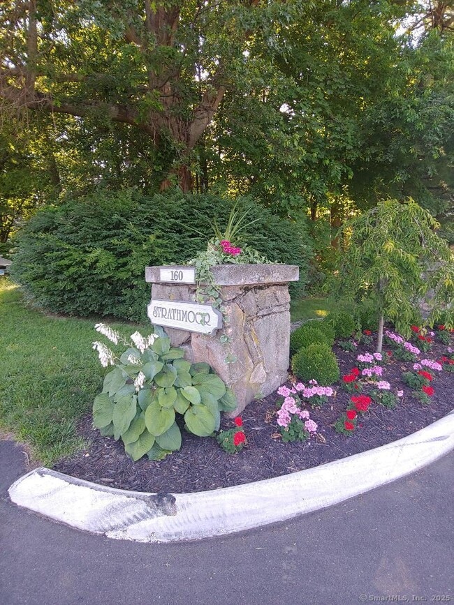 property at 160 Fairfield Woods Rd