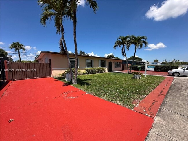 3100 SW 103rd Ct in Miami, FL - Building Photo - Building Photo