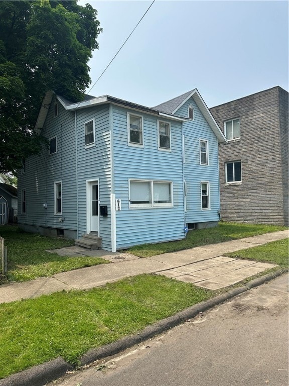 property at 612 Lewis St