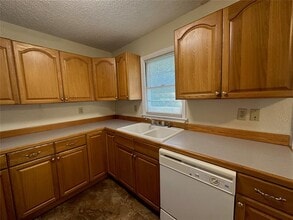 708 Denison Dr in Norman, OK - Building Photo - Building Photo