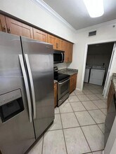 6482 Emerald Dunes Dr in Royal Palm Beach, FL - Building Photo - Building Photo
