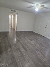 3360 S Athens St in Las Vegas, NV - Building Photo - Building Photo