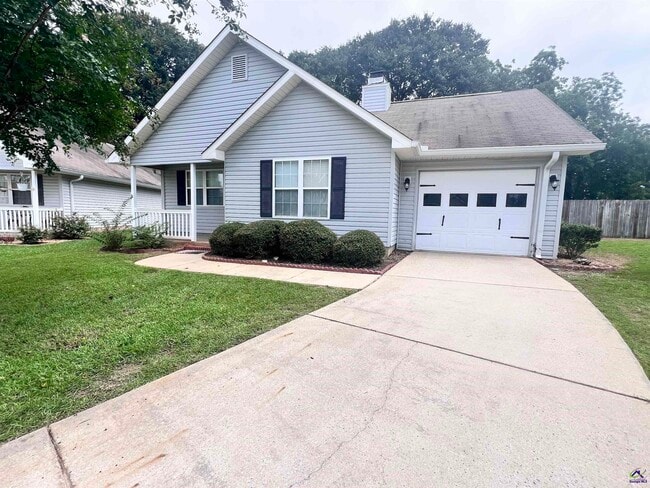 property at 221 Deer Track Ct
