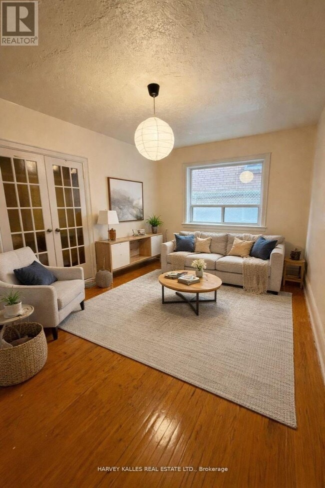 property at 105 Kenwood Ave