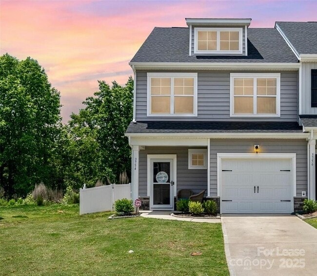 property at 3754 Yorkshire Pl