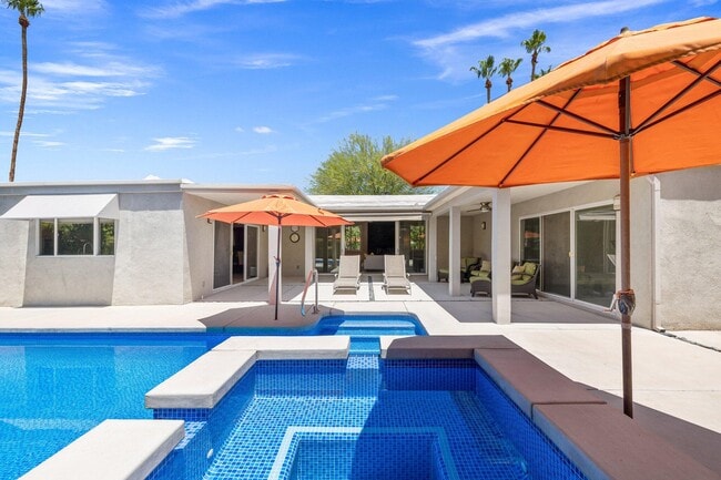 property at 74085 Mockingbird Trail