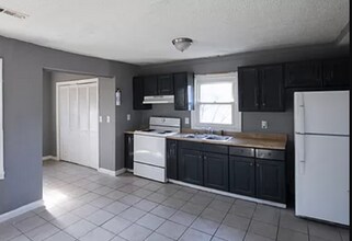 1448 Eason St NW in Atlanta, GA - Building Photo - Building Photo
