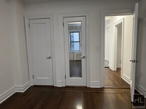 WEST 68 STREET in New York, NY - Building Photo - Building Photo