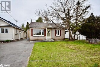 177 Mill St in Essa, ON - Building Photo - Building Photo