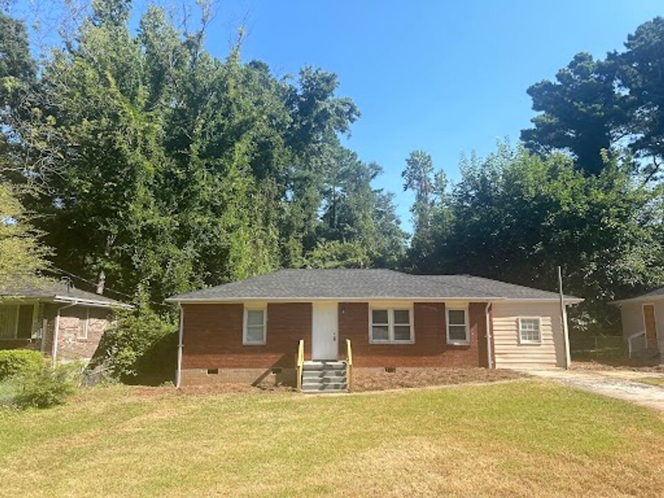 2524 Habersham Dr in Decatur, GA - Building Photo