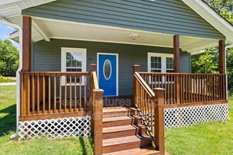 704 Fairfax St in Spartanburg, SC - Building Photo - Building Photo