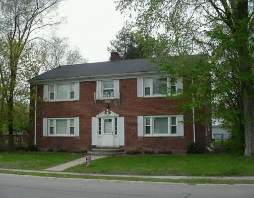 169 Liberty St in Belleville, MI - Building Photo