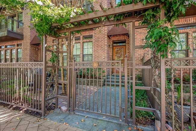 56 Riva Row in Spring, TX - Building Photo - Building Photo