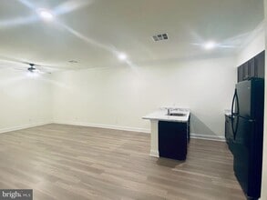 1812 Main St in Chester, MD - Building Photo - Building Photo