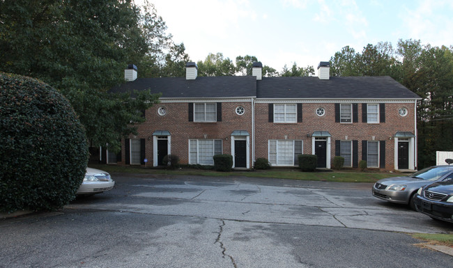 4352 Redgate Rd in Norcross, GA - Foto de edificio - Building Photo