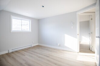 54 Rue de Verdun in Gatineau, QC - Building Photo - Building Photo