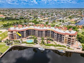 5702 Cape Harbour Dr in Cape Coral, FL - Building Photo - Building Photo
