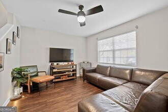 3133 Buford Hwy NE, Unit 4 in Atlanta, GA - Building Photo - Building Photo