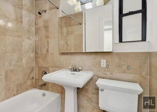 E 35TH ST., Unit 21 in New York, NY - Building Photo - Building Photo