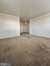 425 Leaf Ave. in Bellmawr, NJ - Building Photo - Building Photo