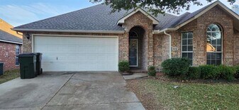 2212 London Dr in Plano, TX - Building Photo