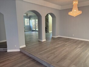 30057 Torrepines Pl in Agoura Hills, CA - Building Photo - Building Photo