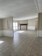 8638 Gibson Oaks Dr in Lakeland, FL - Building Photo - Building Photo