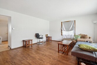 418-420 S Summit St in Whitewater, WI - Building Photo - Building Photo