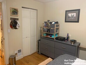 61 Joy St, Unit 1 in Boston, MA - Building Photo - Building Photo