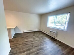 1945 Canyon Blvd in Boulder, CO - Building Photo - Building Photo