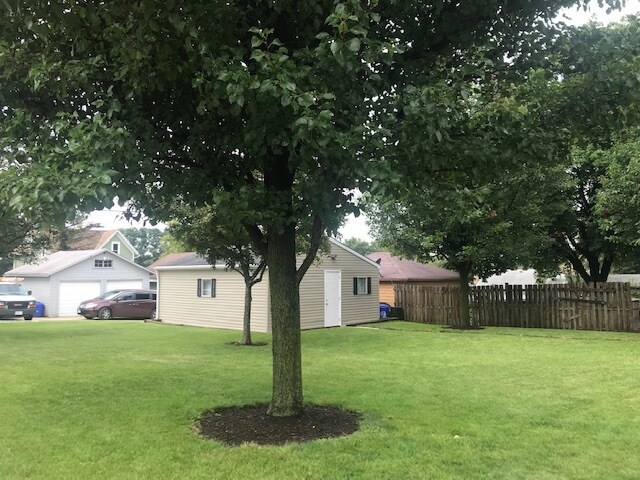 1403 18th St in Rockford, IL - Foto de edificio - Building Photo