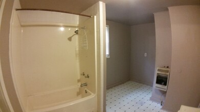 115 SW 23rd St in Oklahoma City, OK - Foto de edificio - Building Photo