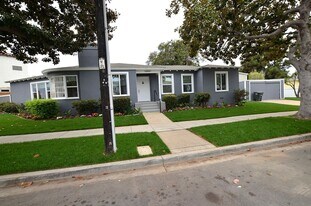 1634 6th St in Coronado, CA - Building Photo