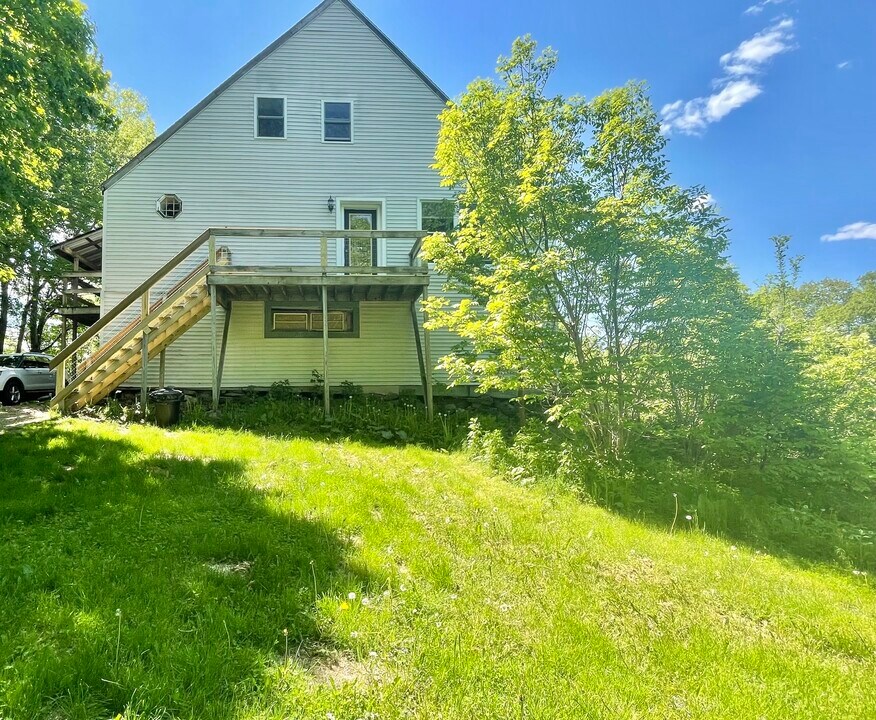 6 S Hunts Meadow Rd, Unit B in Whitefield, ME - Building Photo