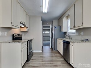 1992 Morning Dew Pl in Lawrenceville, GA - Building Photo - Building Photo